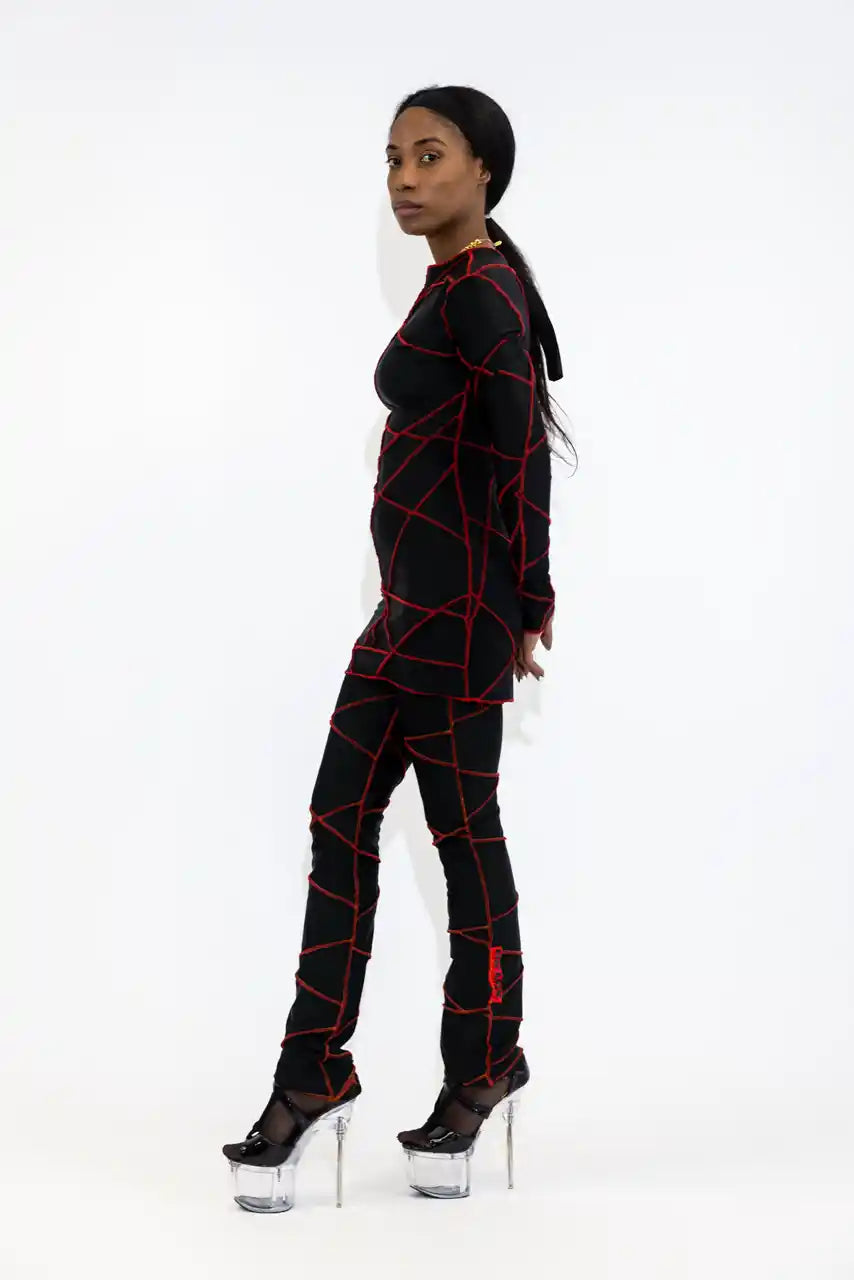 LEGGINGS LONGS ICONIQUES XB / PATCHWORK NOIR / COUTURES ROUGES