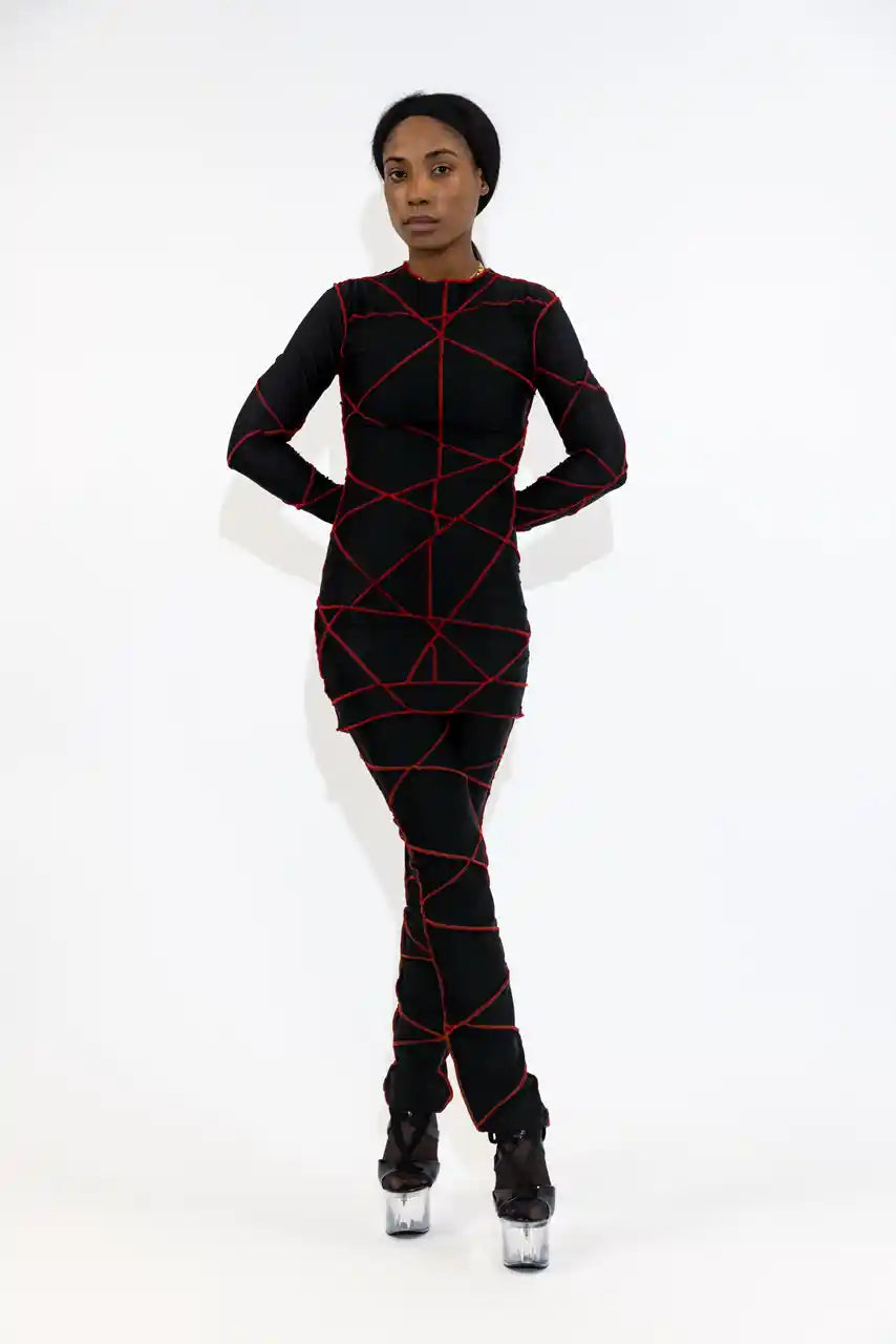 LEGGINGS LONGS ICONIQUES XB / PATCHWORK NOIR / COUTURES ROUGES