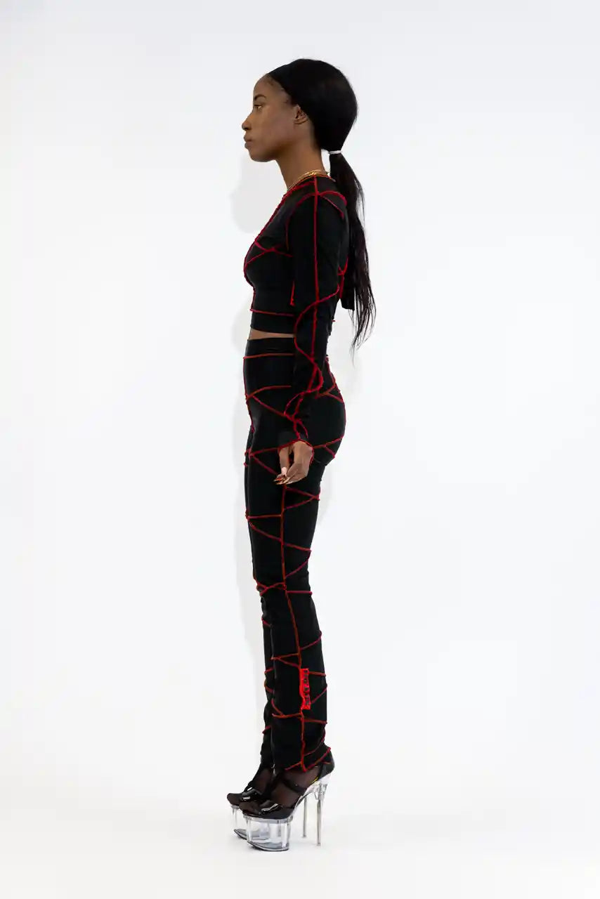 LEGGINGS LONGS ICONIQUES XB / PATCHWORK NOIR / COUTURES ROUGES