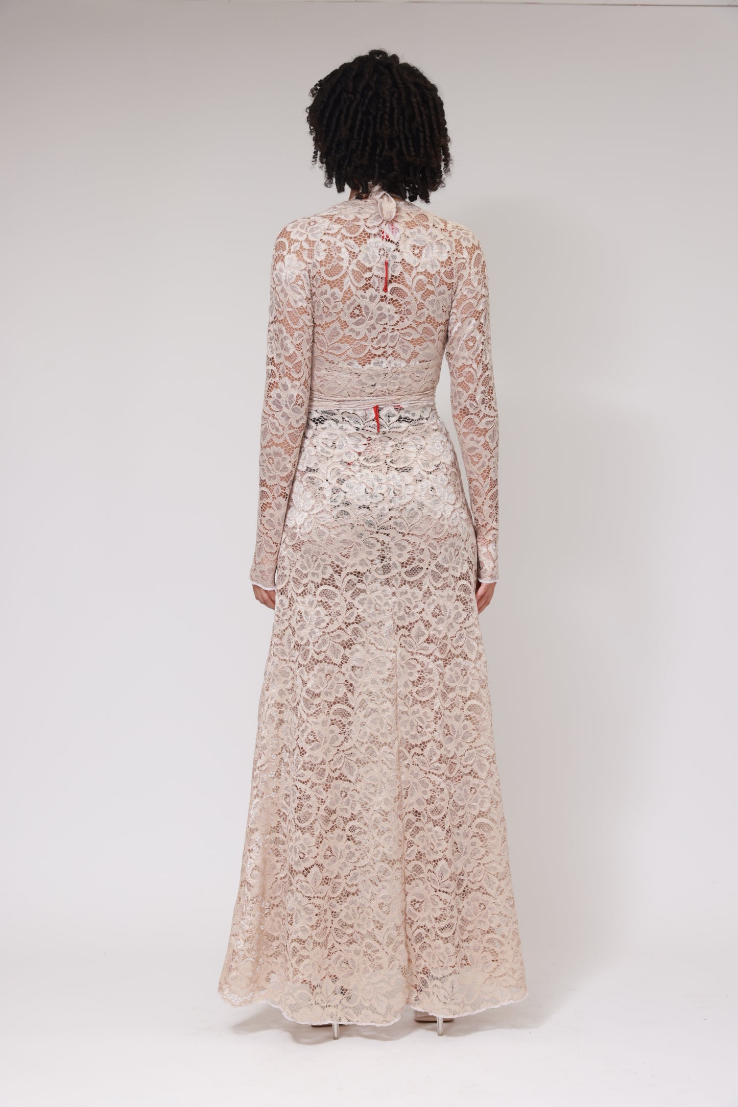 BACKLESS LONG DRESS / BEIGE