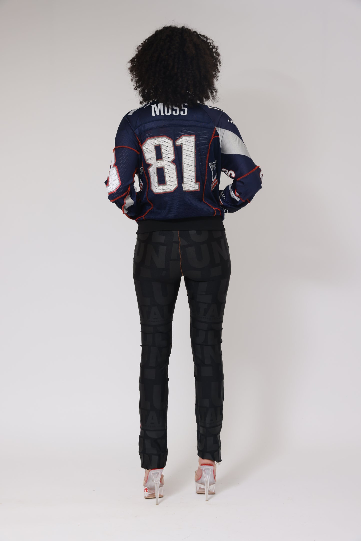 UPCYCLING NFL SUPER TEDDY JERSEY JACKET / NUMBER BACK 18 - MOSS 81