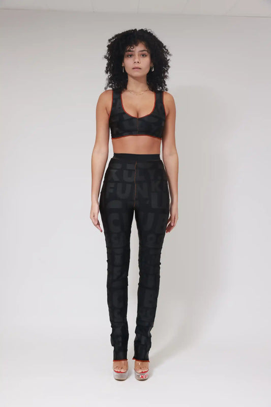 Collants longs XB imprimé drapeau / Noir sur noir / Coutures rouges