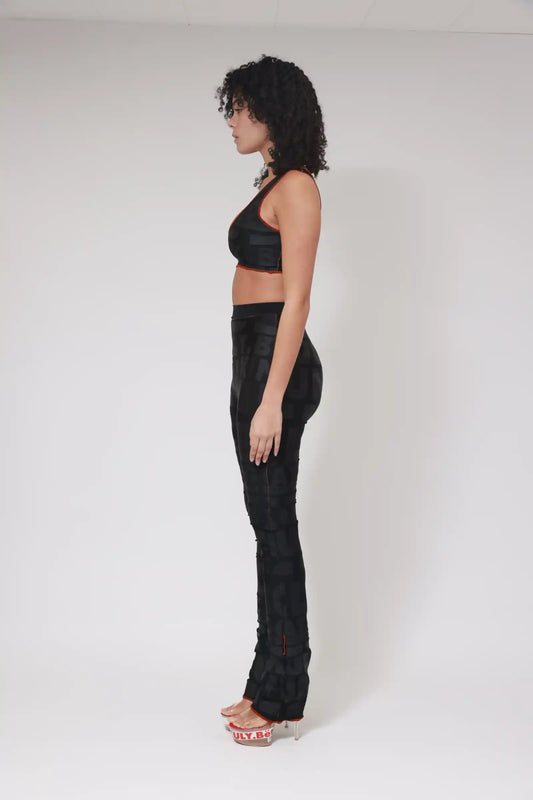 Collants longs XB imprimé drapeau / Noir sur noir / Coutures rouges