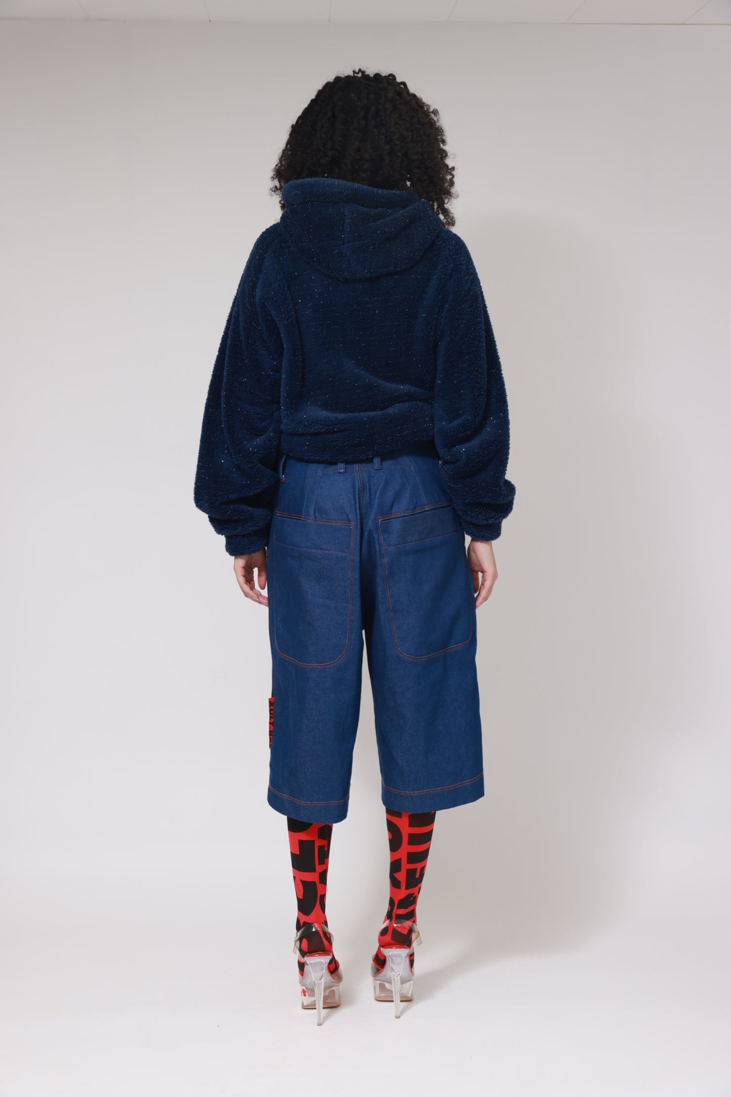 GLITTER FLEECE HIGH NECK ZIPPER SWEATER