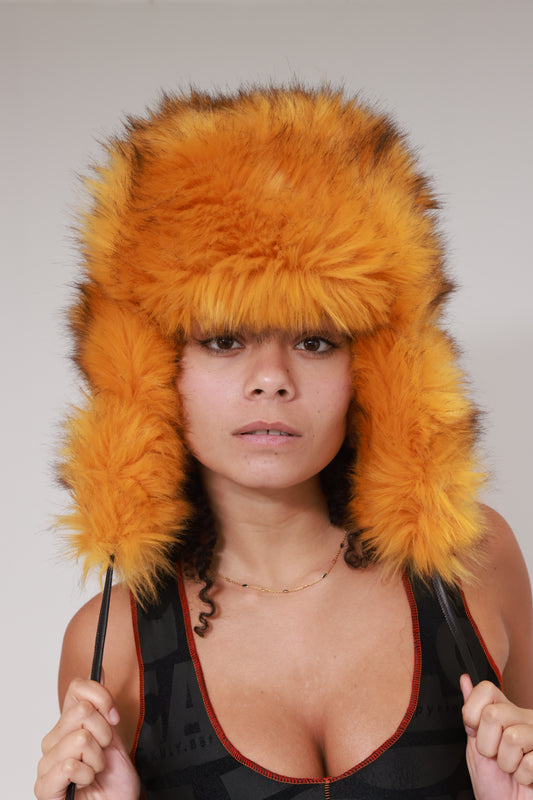 FAUX FUR CHAPKA FOX STYLE / ORANGE