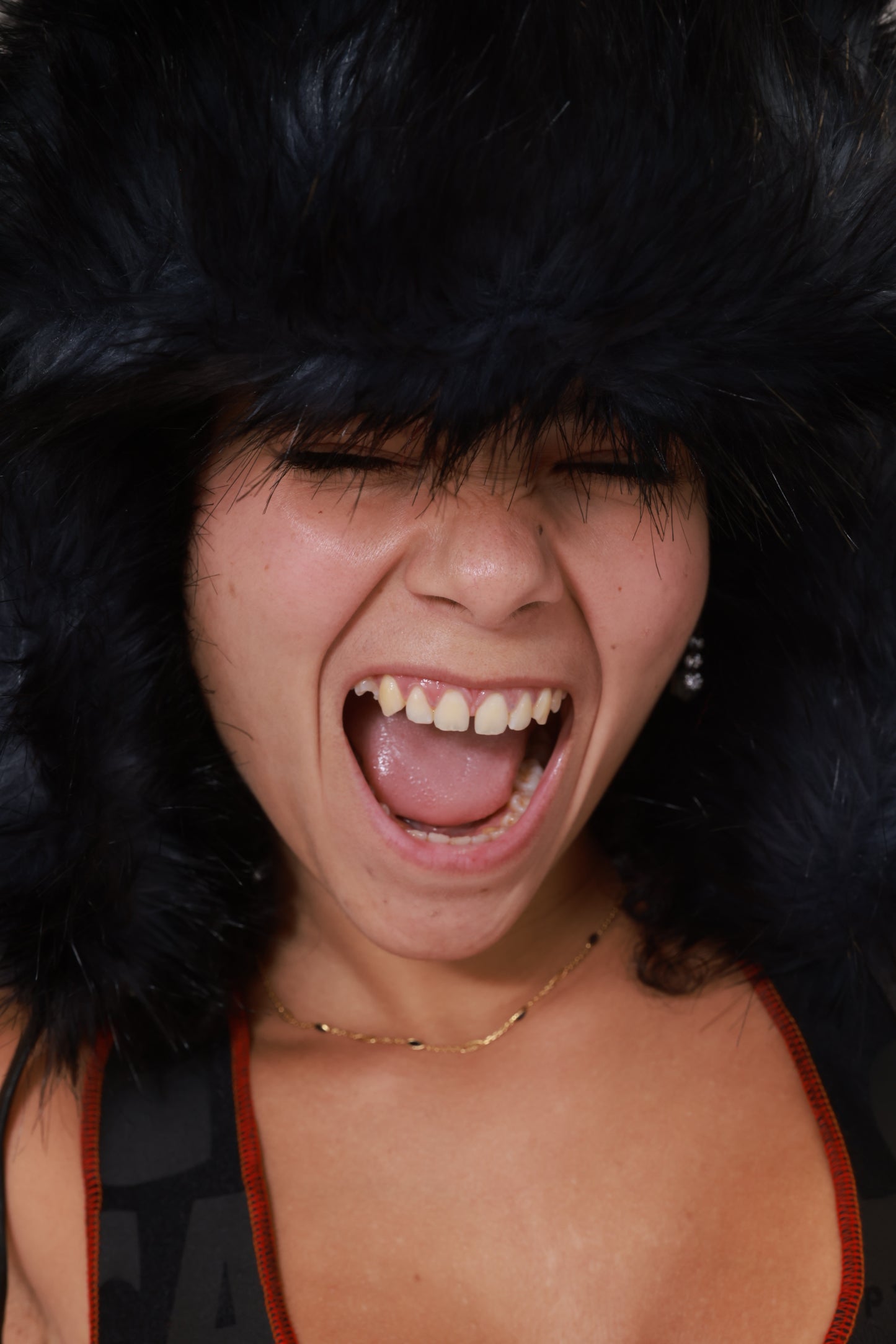 FAUX FUR CHAPKA FOX STYLE / BLACK