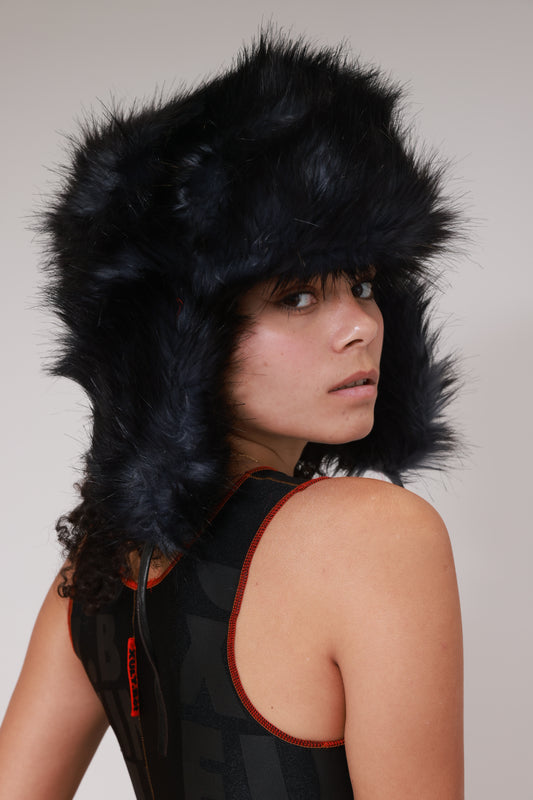 FAUX FUR CHAPKA FOX STYLE / BLACK