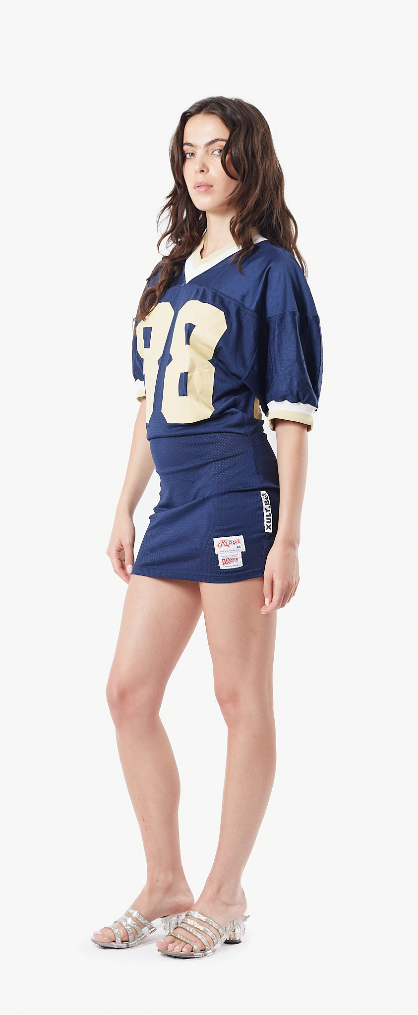 UPCYCLED NFL MINI DRESS / La robe mini 'NLF UPCYCLED' 86 par XULY.Bët