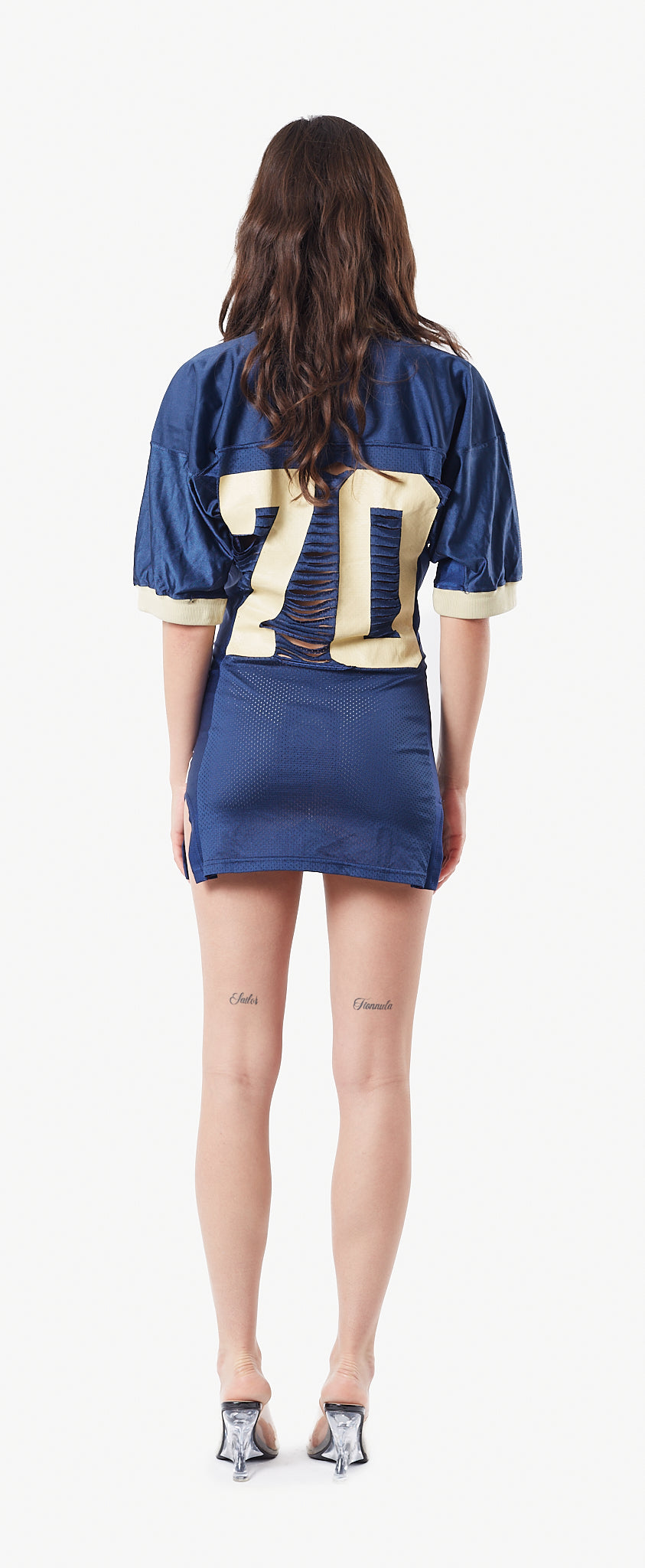 UPCYCLED NFL MINI DRESS / La robe mini 'NFL UPCYCLED' 70 par XULY.bët