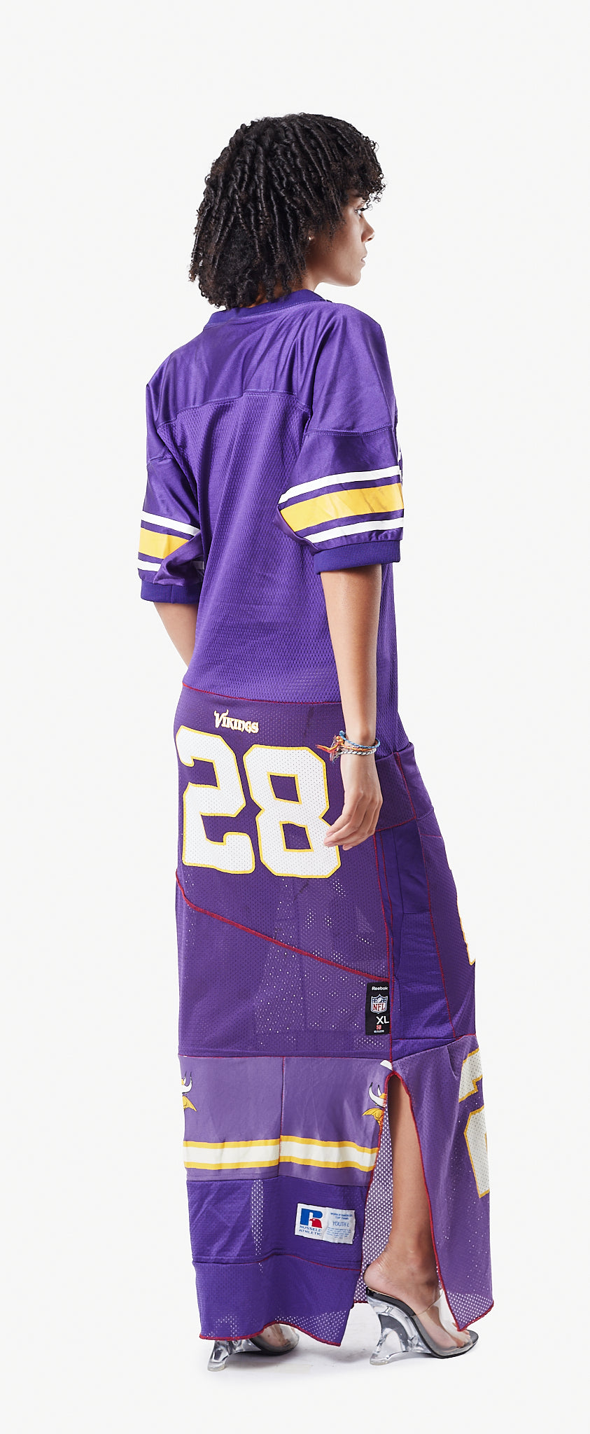 UPCYCLED NFL EAST CAROLINA JERSEY MAXI DRESS / La robe 'UPCYCLED' EAST CAROLINA par XULY.Bët