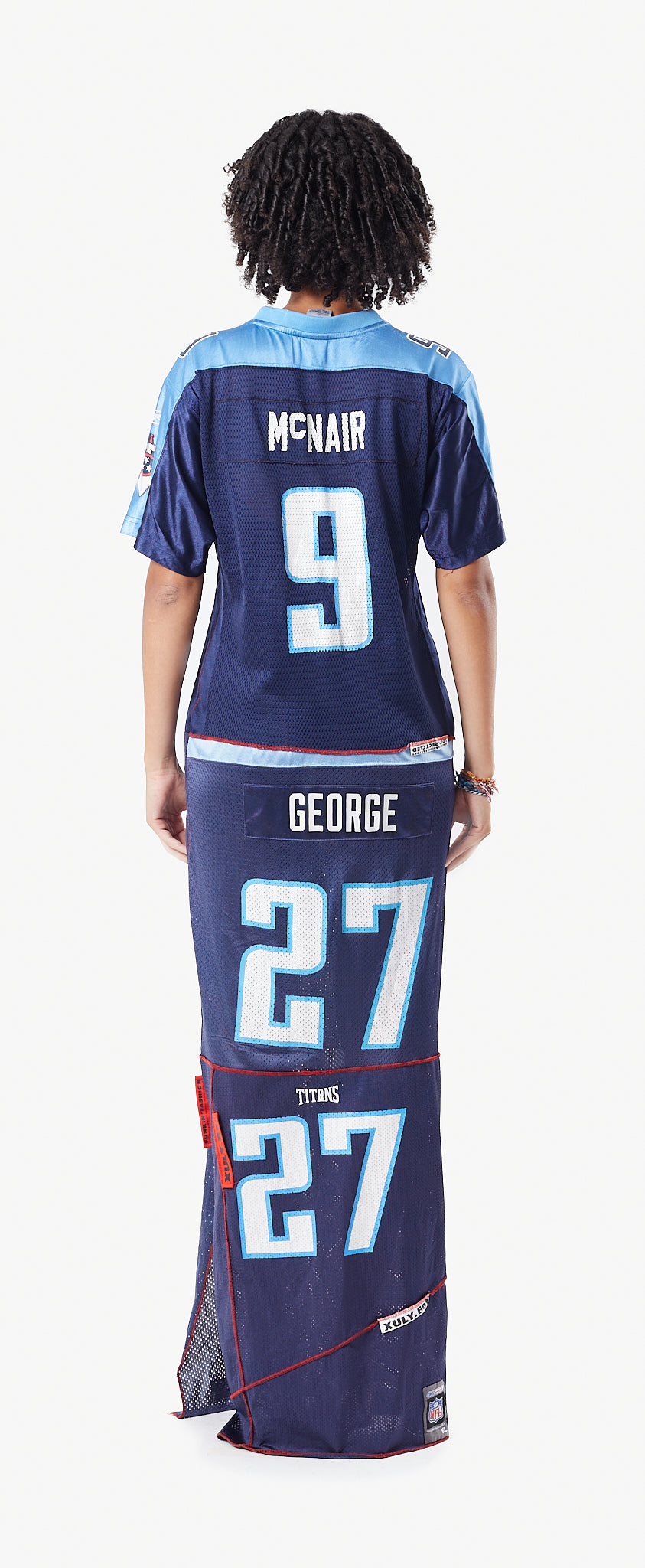 UPCYCLED NFL TITANS MAXI DRESS / La robe 'NFL UPCYCLED' TITANS par XULY.Bët